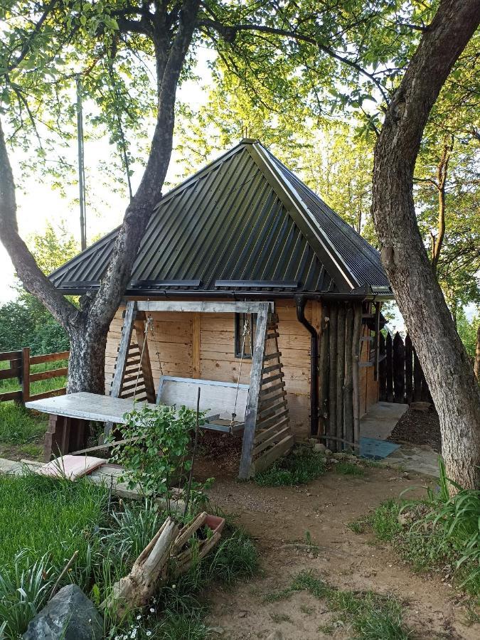 Bungalows Old Town Visoko Bagian luar foto